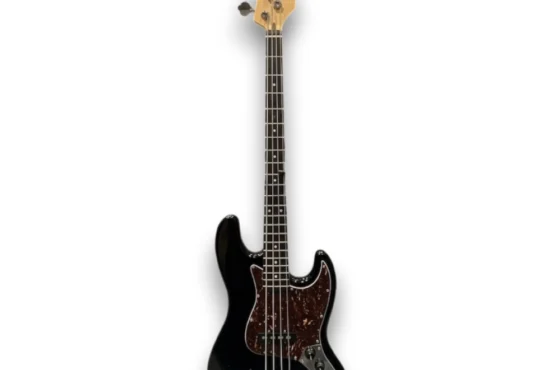 2. El Jazz Bass – Jay Turser JTB 402